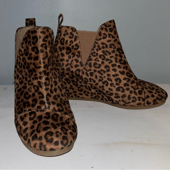 Leopard wedge booties - Picture 2 of 7